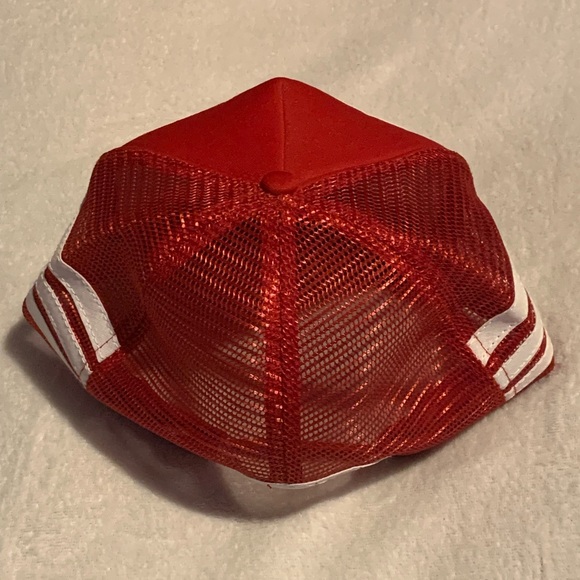 Retired 3 Stripe hat - Picture 4 of 8